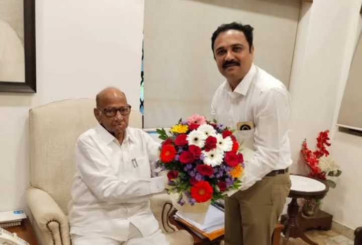 Dr Prashant Patil Sharad Pawar